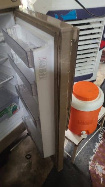 sale fridge new condition 3