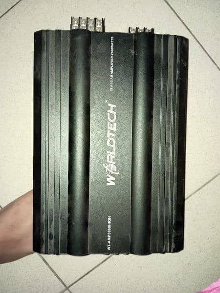 amplifier World tech 7500watt 0