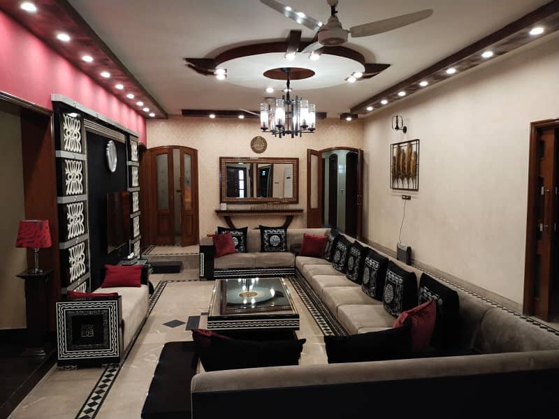 Staiana Road Batala Colony Faisalabad 3 Kanal House Fully Furnished For Rent 11