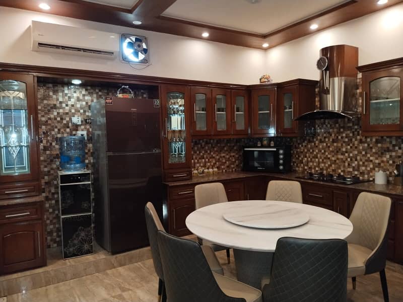 Staiana Road Batala Colony Faisalabad 3 Kanal House Fully Furnished For Rent 26