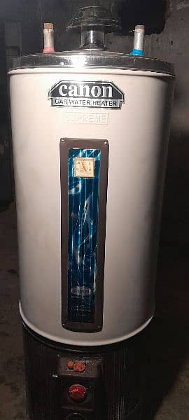 55 Gallon Canon Hybrid Gas geyser used 3