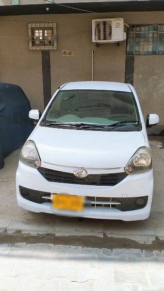 Daihatsu Mira 2015 1