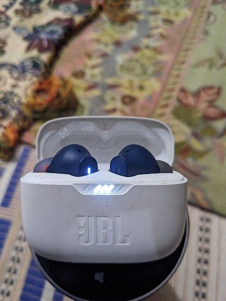 Jbl Tune 230 NC Tws Earbuds 7