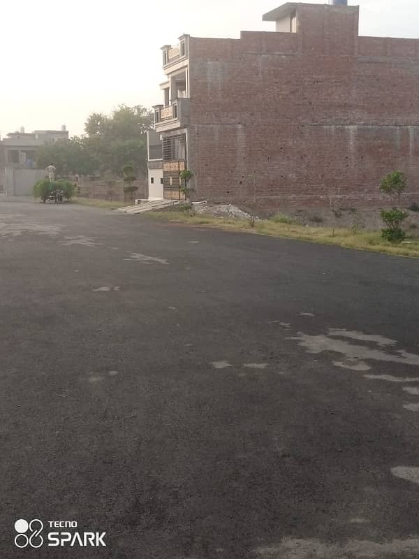 4 Marla Plot For Sale Alnoor Garden Executive Block Gated Society Boundary Wall 6