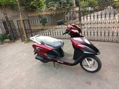 United Scooty 100 CC petol Self Start 1200 km driven original only