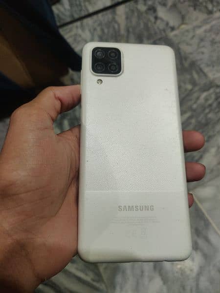 Samsung Galaxy a12 1