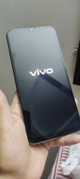 Vivo Y19 0