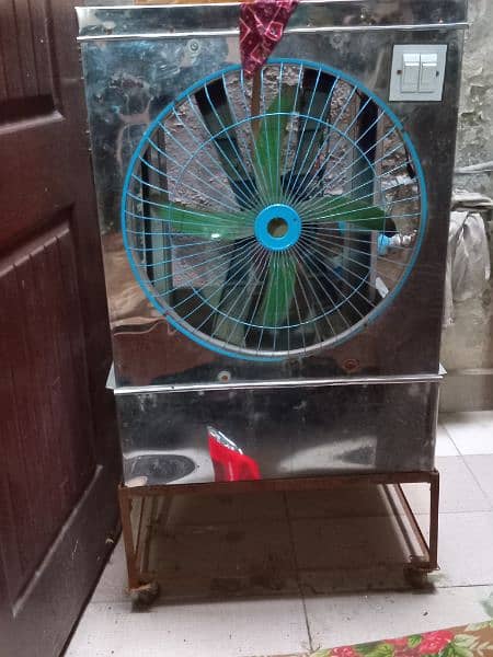 low voltage 12 volt air cooler very good condition 2