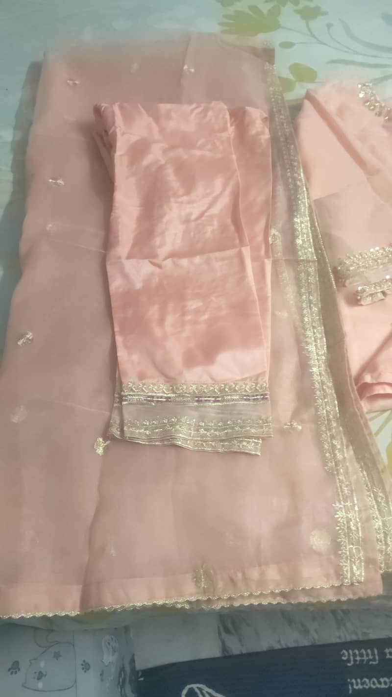 Dupatta organza ka ha 3