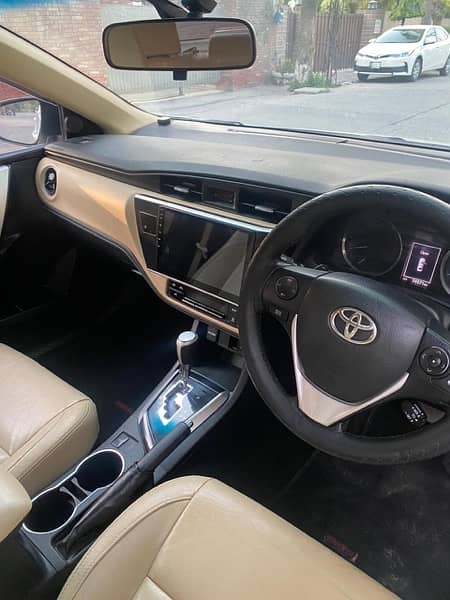 Toyota Altis Grande 2018 3