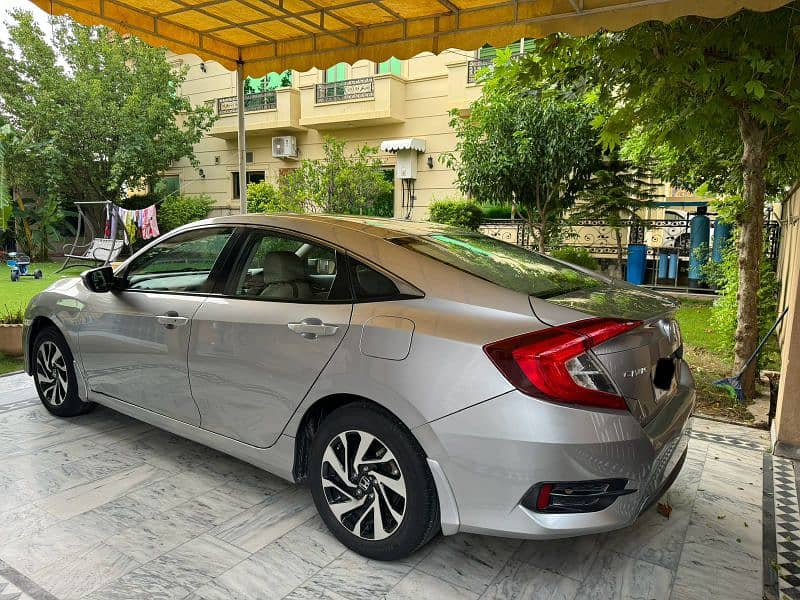 Honda Civic Oriel 2018 1