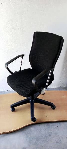 Ergonomic Office Chair Ease'o Brand 1