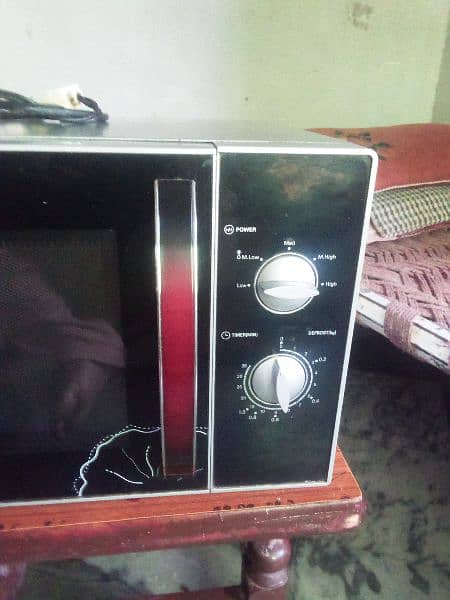 Dawlance microwave oven for sale 1