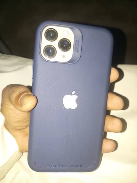 Iphone 11 pro 256 gb zong sim work urgent sale 2