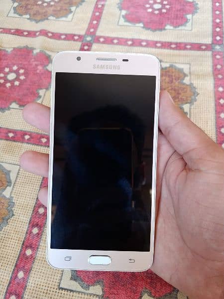 samsung j7 prime 3gb ram 32gb with finger print 3