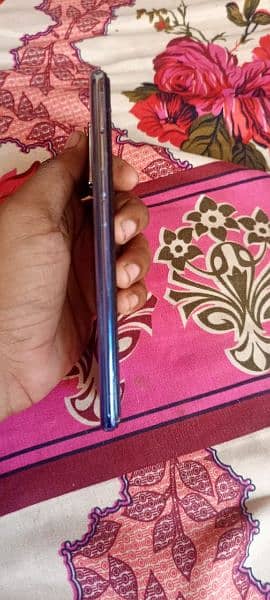 oppo F19 blue colour 10by 10condition hai 2