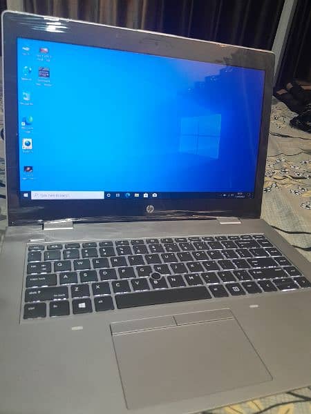 Laptop i5 8gen 1