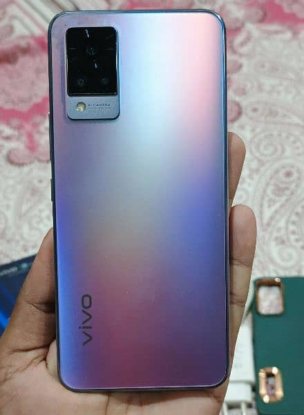 Urgent sale Vivo v21 8+4 Ram 5G spotted 10/10 2