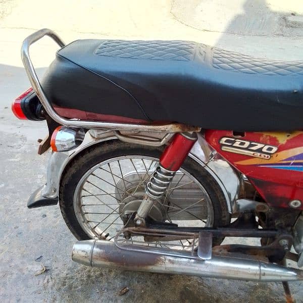 Honda CD70 5