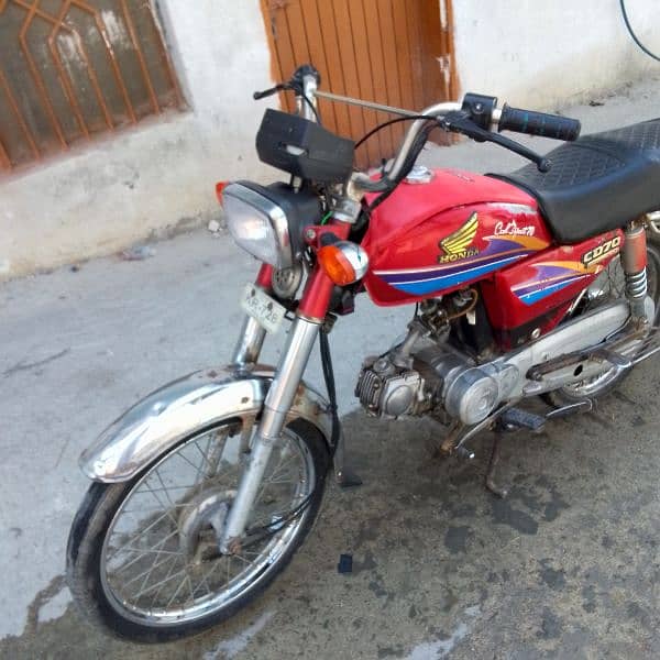 Honda CD70 7