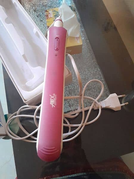 Anex straightener 1