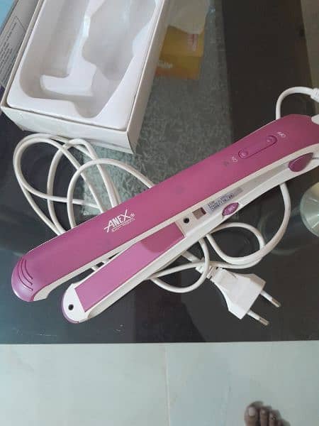 Anex straightener 2