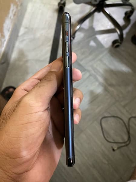 Apple iPhone 11 Pro Max 256GB 3