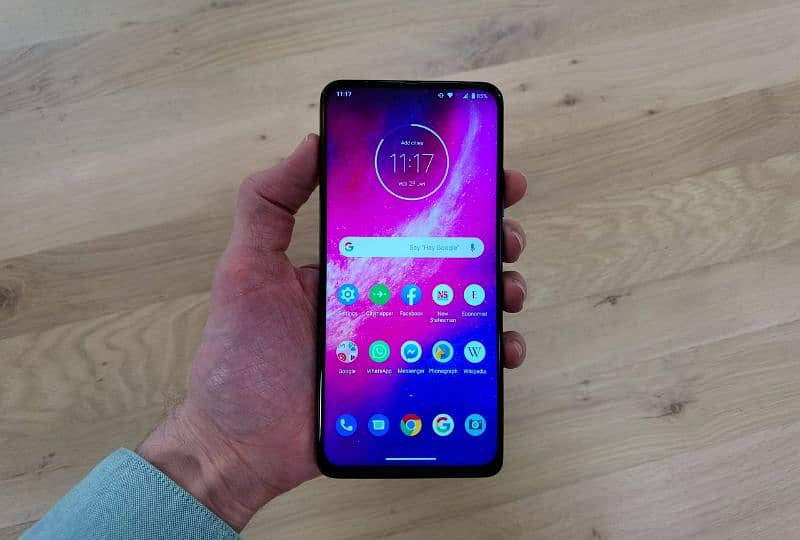 Motorola one hyper 1