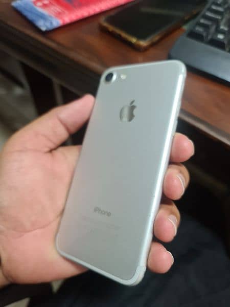 iphone 7 32gb approved 8