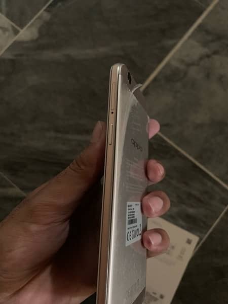 oppoF1s 10/10 condition officially proved 4