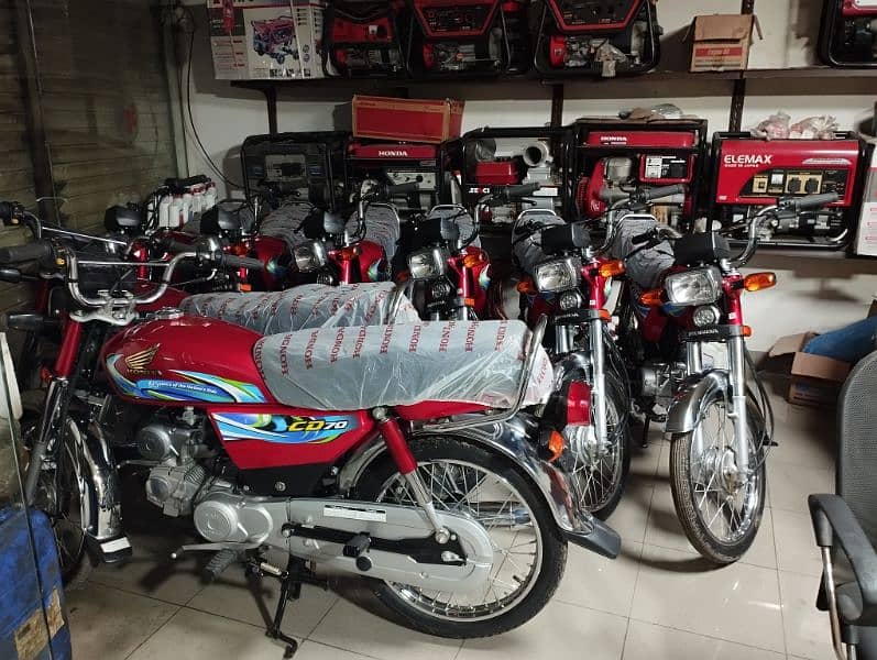 New Honda CD 70 cc - Black Red Blue Colour Available 1