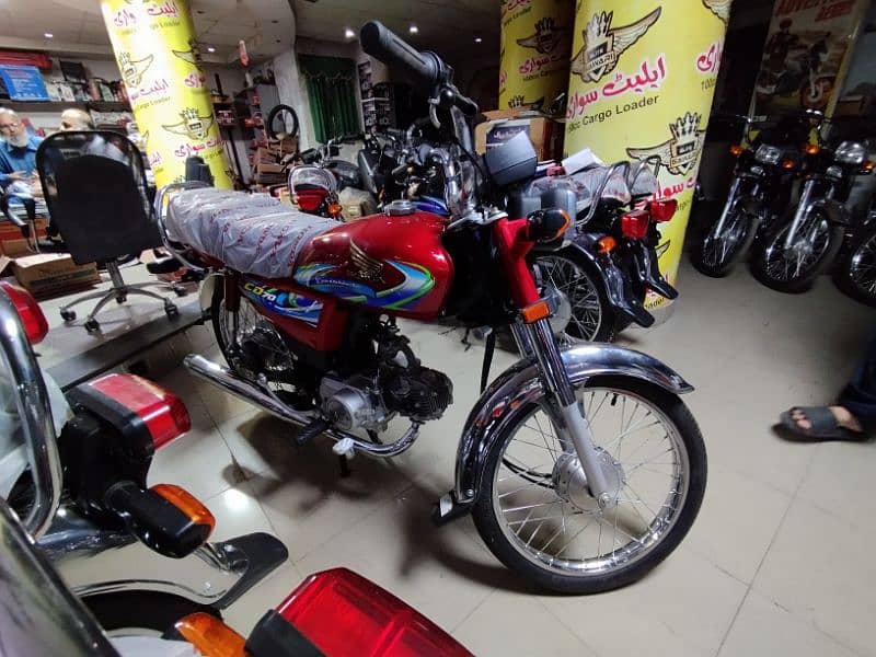 New Honda CD 70 cc - Black Red Blue Colour Available 15