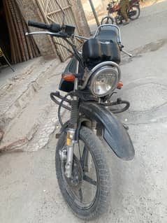 Yamaha YBR 125G 2022