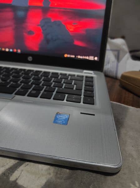 HP Core I7 Folio 9480M 2