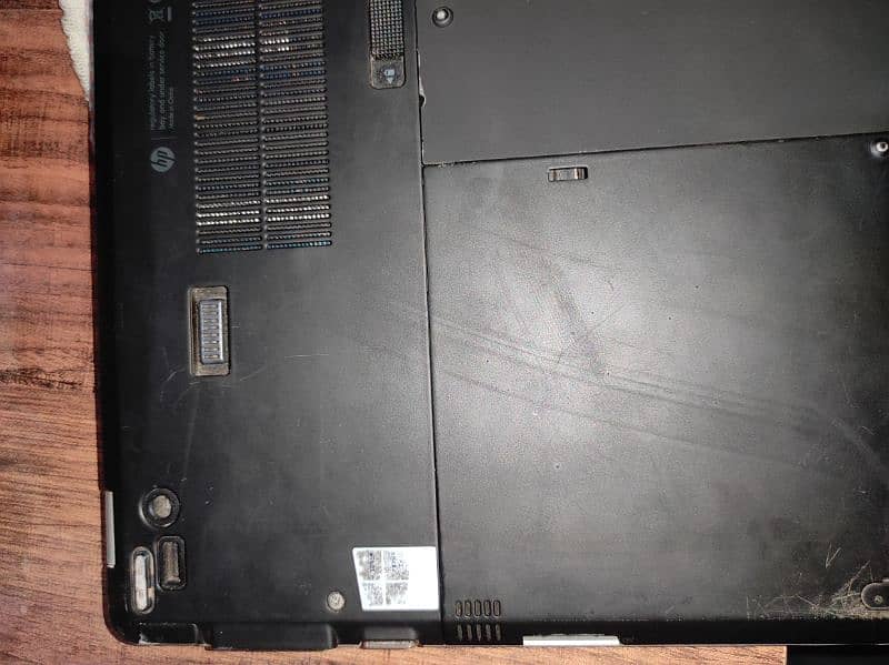 HP Core I7 Folio 9480M 5