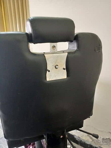 Parlour & Barbar Chair not Used Condition (10/9) 1