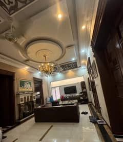 4 Beds 10 Marla House for Sale in Ex Air Avenue DHA Phase 8 Airport road Lahore. 0