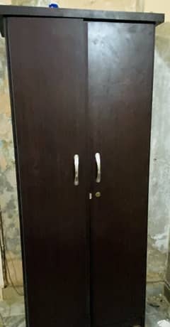 wardrobe for sale Urgent