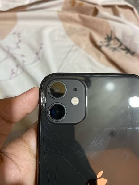 iphone 11 jv non pta 64gb back crack 6