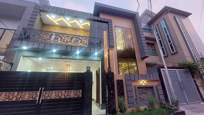 Gorgeous Prime Location 7 Marla House For sale Available In Sufiyan Garden 0