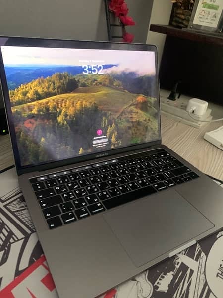 MacBook Pro 2019 13’’ Touchbar 0