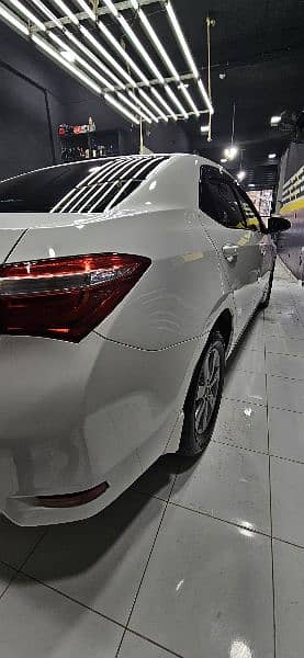 Toyota Corolla Altis 2016 6