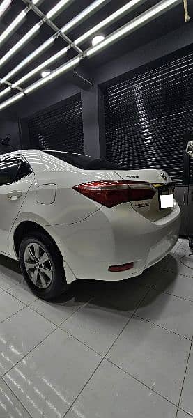 Toyota Corolla Altis 2016 12