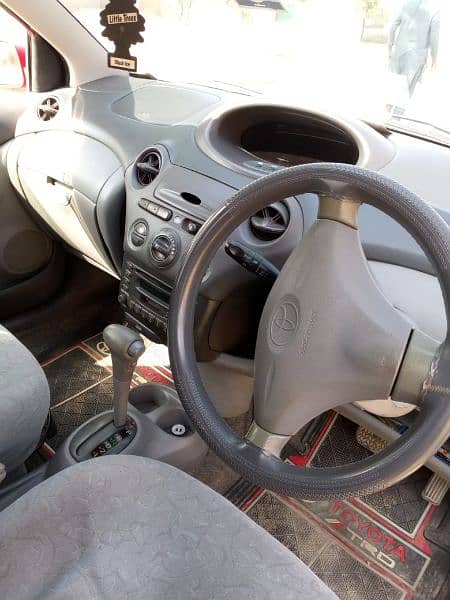 Toyota Vitz 1999 6