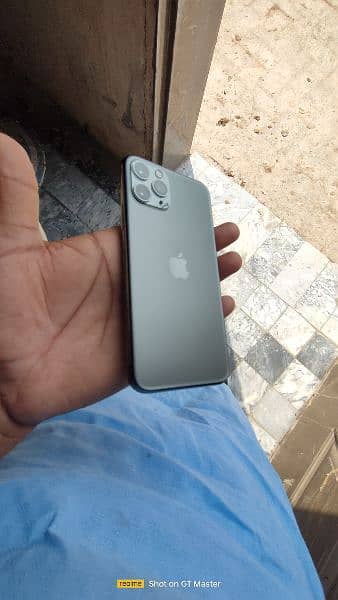 Iphone 11 pro 128 gb pta approved 4