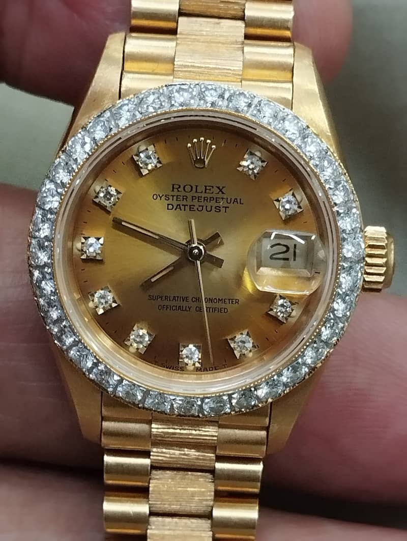 Bukhari Rolex buyer best price used Rolex full gold daydate submariner 13