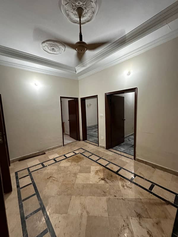 BRAND NEW GROUND PORTION FOR RENT LOCATION MUMTAZ COLONY 2