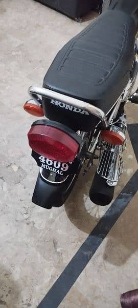 Honda 125 model 22/23 contact 03436335081 2