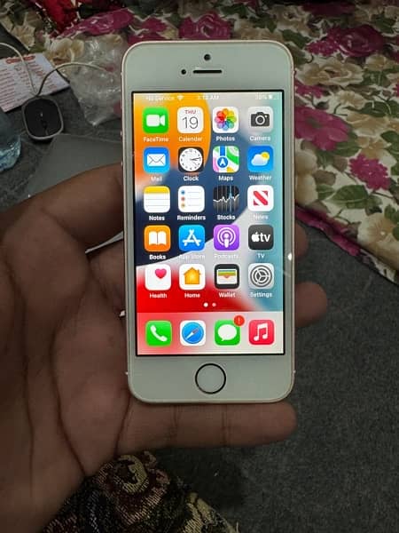 iphone 5se 32gb 1