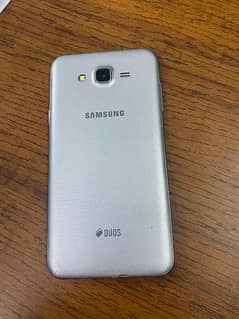 Samsung Galaxy J7 Used 2/32